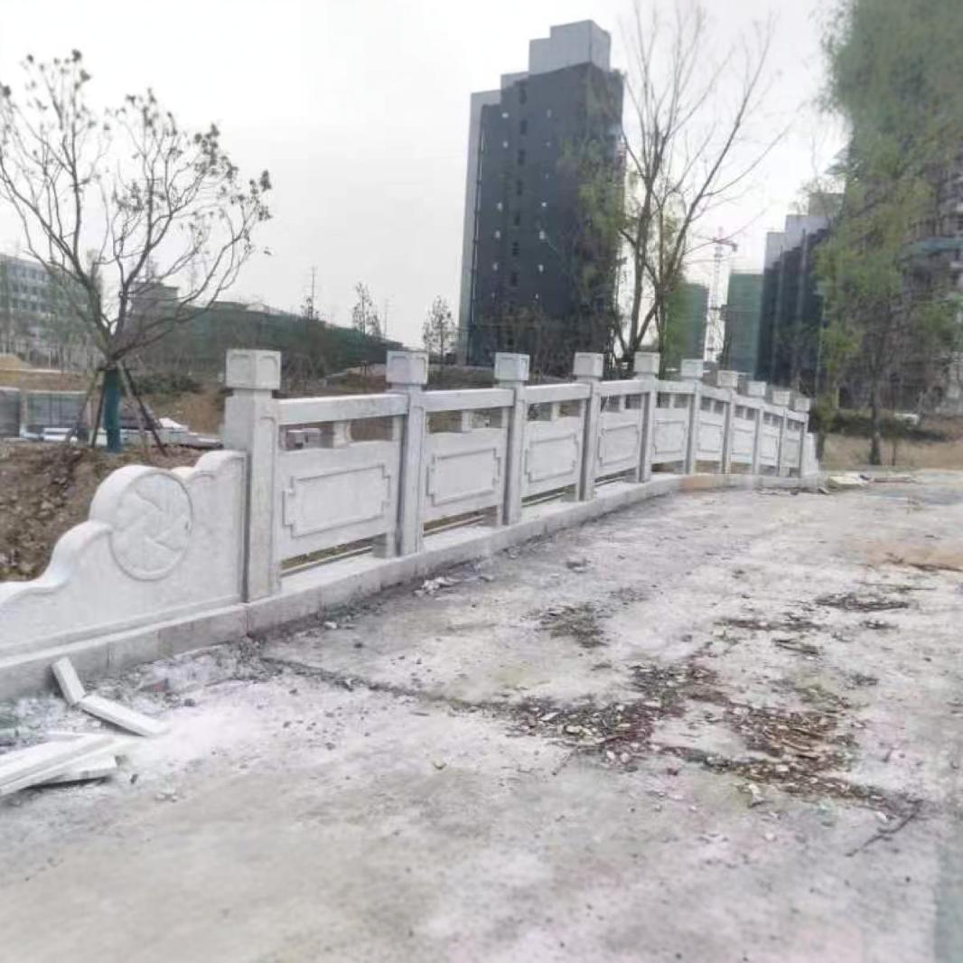 花岗青石石雕护栏杆定制