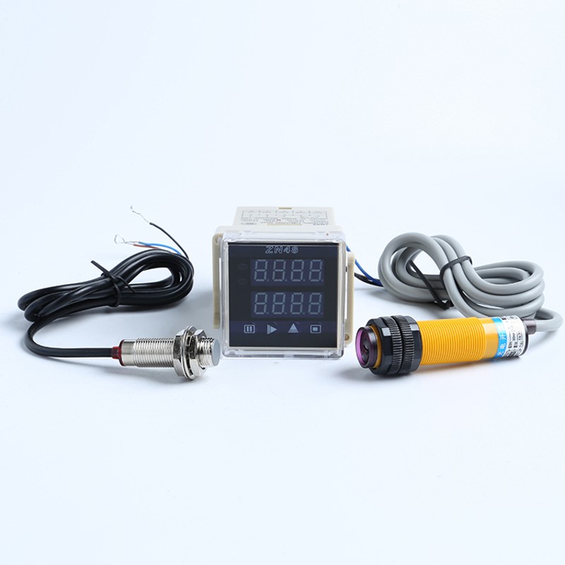 ZN48数显电子计数器时间继电器转速表激光红外线冲床自动计米器
