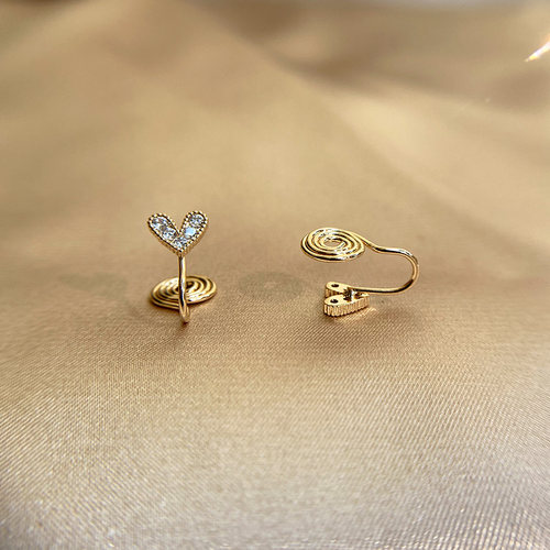爱心耳环气质小耳夹无耳洞女小巧耳钉蚊香盘养耳洞简约精致耳骨夹