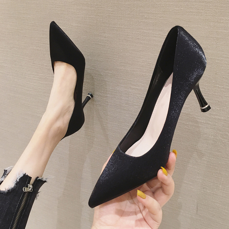 高跟鞋女2021年新款夏黑色职业场低跟通勤绸缎尖头细跟工作鞋5cm