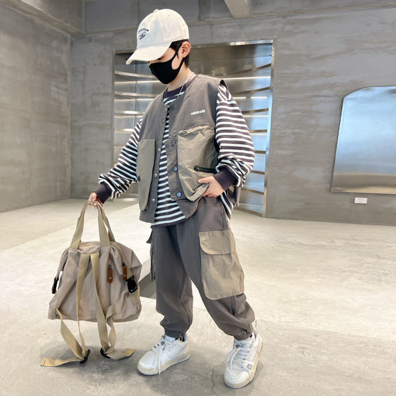 男童秋款套装2024新款儿童装韩版宽松休闲工装三件套潮酷大童秋装