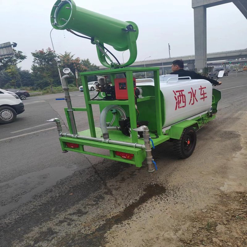 鲁鸿电动洒水车工地小型纯电动洒水车 新能源环卫雾炮车