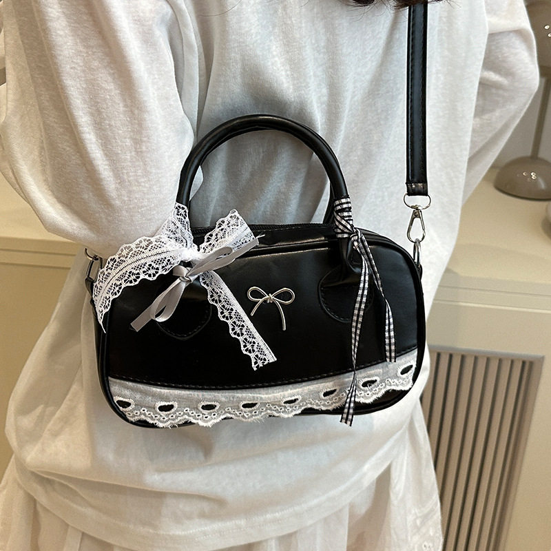 韩版简约手提保龄球包包2025春季新款小众高颜值洋气单肩斜挎包