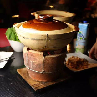 炭炉木炭火锅老式陶土红泥炉户外烧烤取暖小风炉复古商用土灶火炉