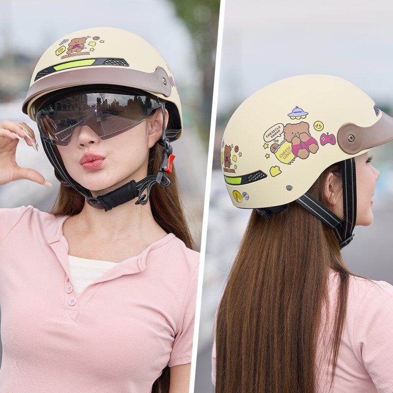 3C认证电动车头盔女夏季骑行女式不压头发防晒帽檐半盔摩托哈雷男