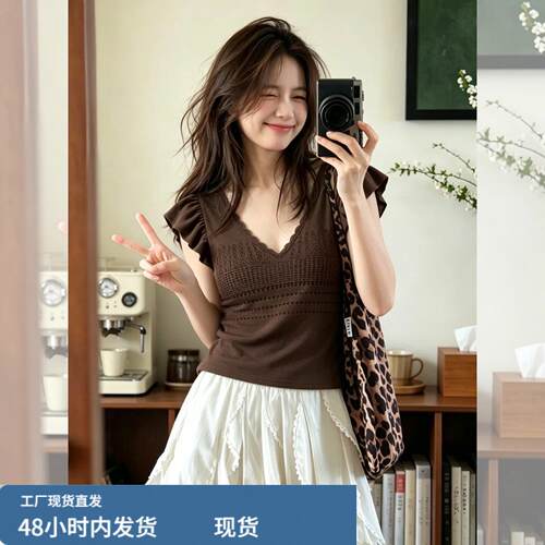 咖色V领1/4吋套筒扳手袖T恤女2026新款夏季特别好看的掐腰上衣法