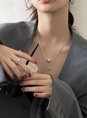 纯银圆球项链女2024年新款高级设计感小众简约风卫衣毛衣链蛇骨链