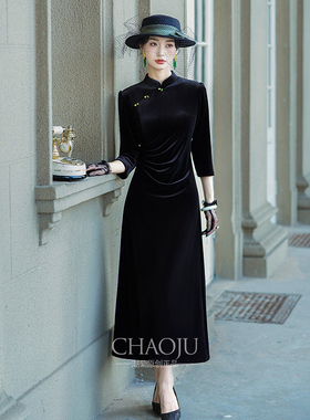 旗袍女2025新款黑色长袖丝绒微胖显瘦妈妈连衣裙高X端大气上档次
