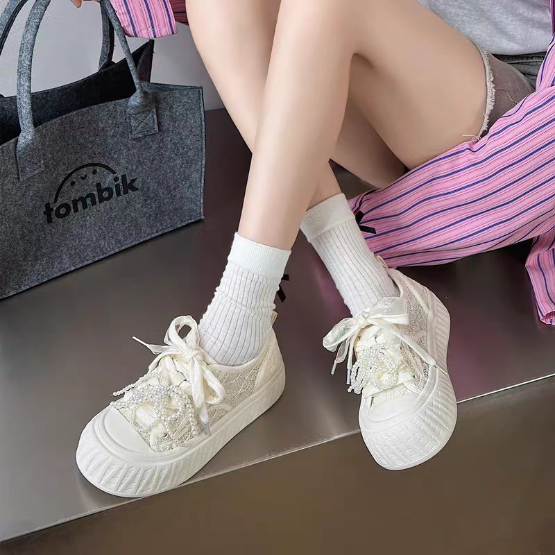 丑萌大头厚底珍珠小白鞋女2025春夏新款真皮透气软底增高休闲板鞋