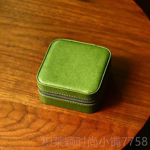 正品首饰收纳牛盒皮项链戒指耳环饰盒女出差真首配饰盒旅行便皮携