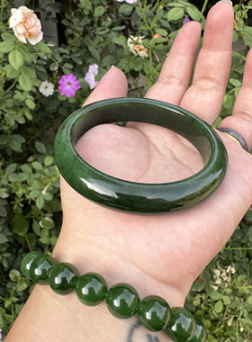 和田玉碧玉菠菜绿手镯圈口61.4条宽13.7包容表面结构纹