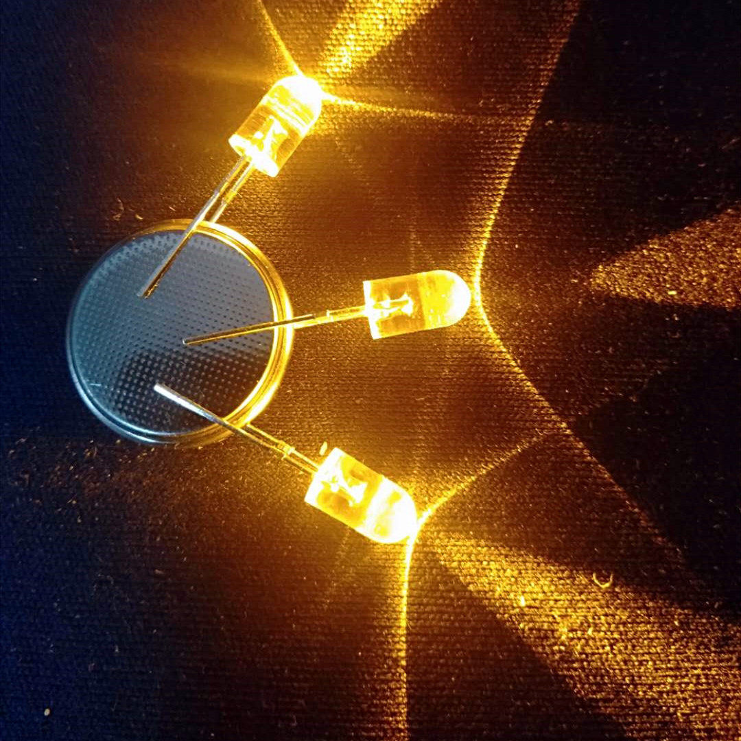 F5圆头无边黄光红光绿光粉红全系列LED发光二极管电子红外高亮度