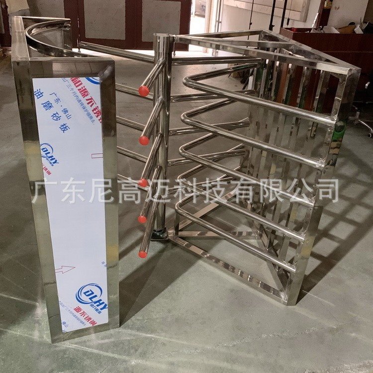 现货供应单向栏杆 导流栅栏旋转人行道闸 景区车站超市半高单向门