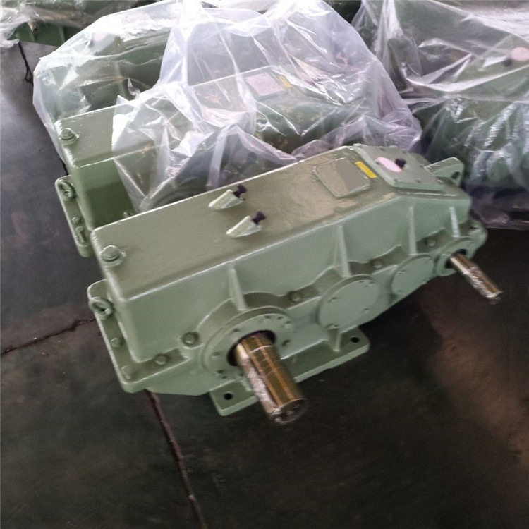 圆柱齿轮减速机械 QJ170起重机减速器 减速电机