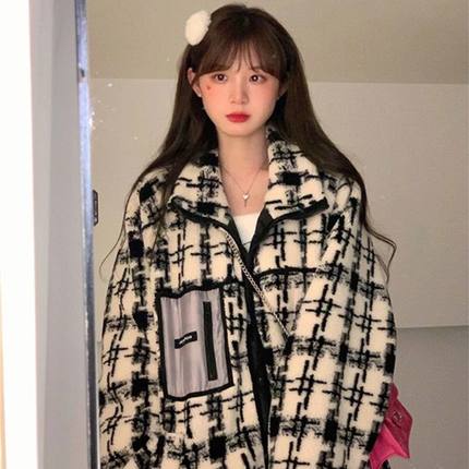 高级感小香风仿羊羔绒外套女加绒加厚软糯美式小众设计感冬季外套