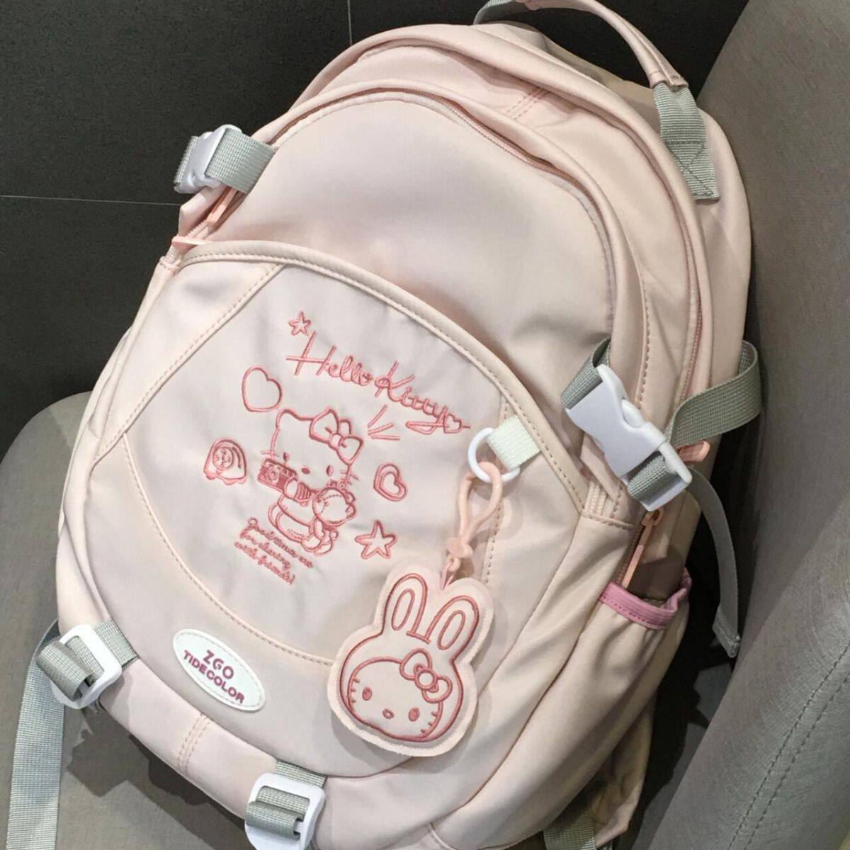 Hellokitty高颜值星球自制可爱奶糖学生双肩包星星挂件轻便书包