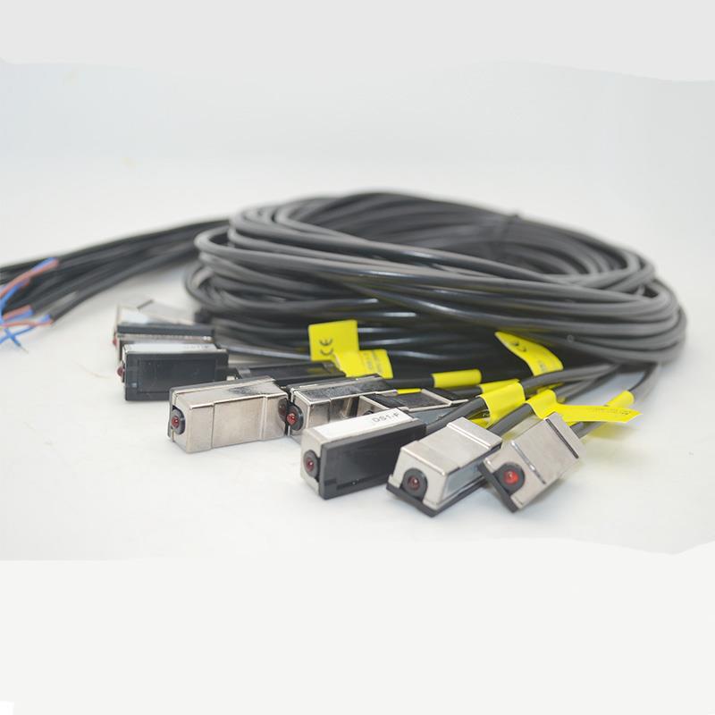 磁性开关传感器CS1/DS1-F/U/G/J/GN/GP/FN/UN/FP/UP/MP-020