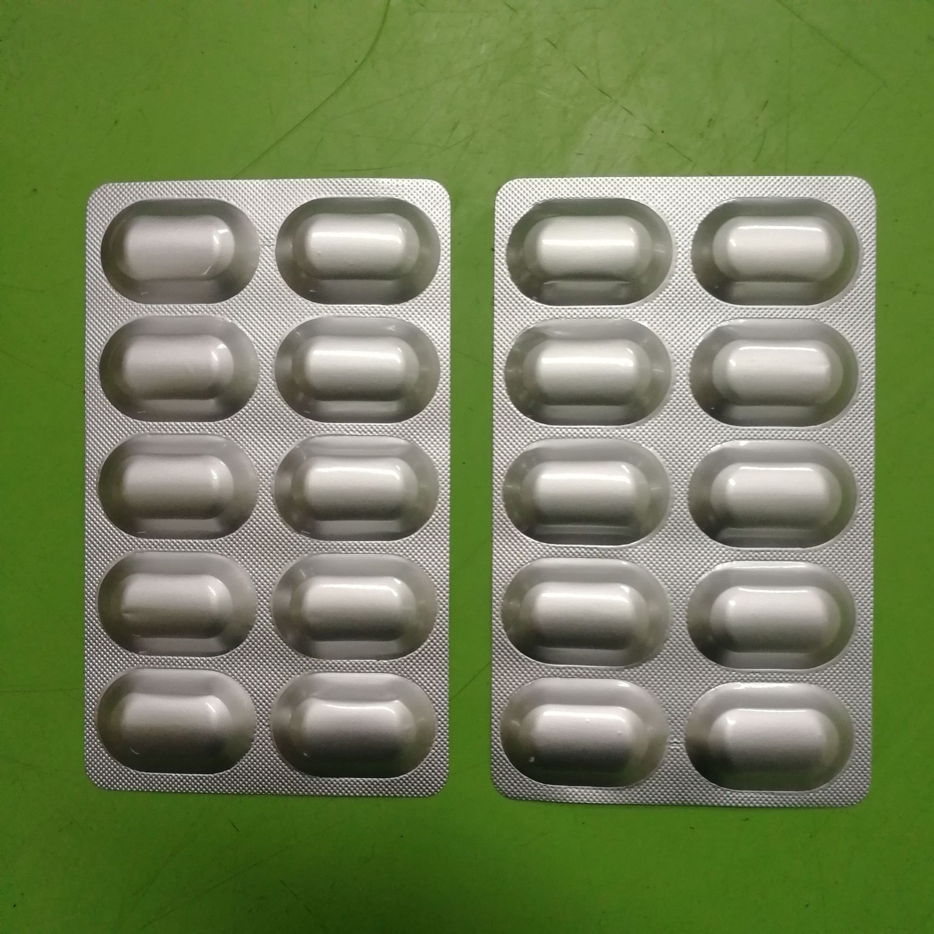 平板式全自动双铝泡罩包装机