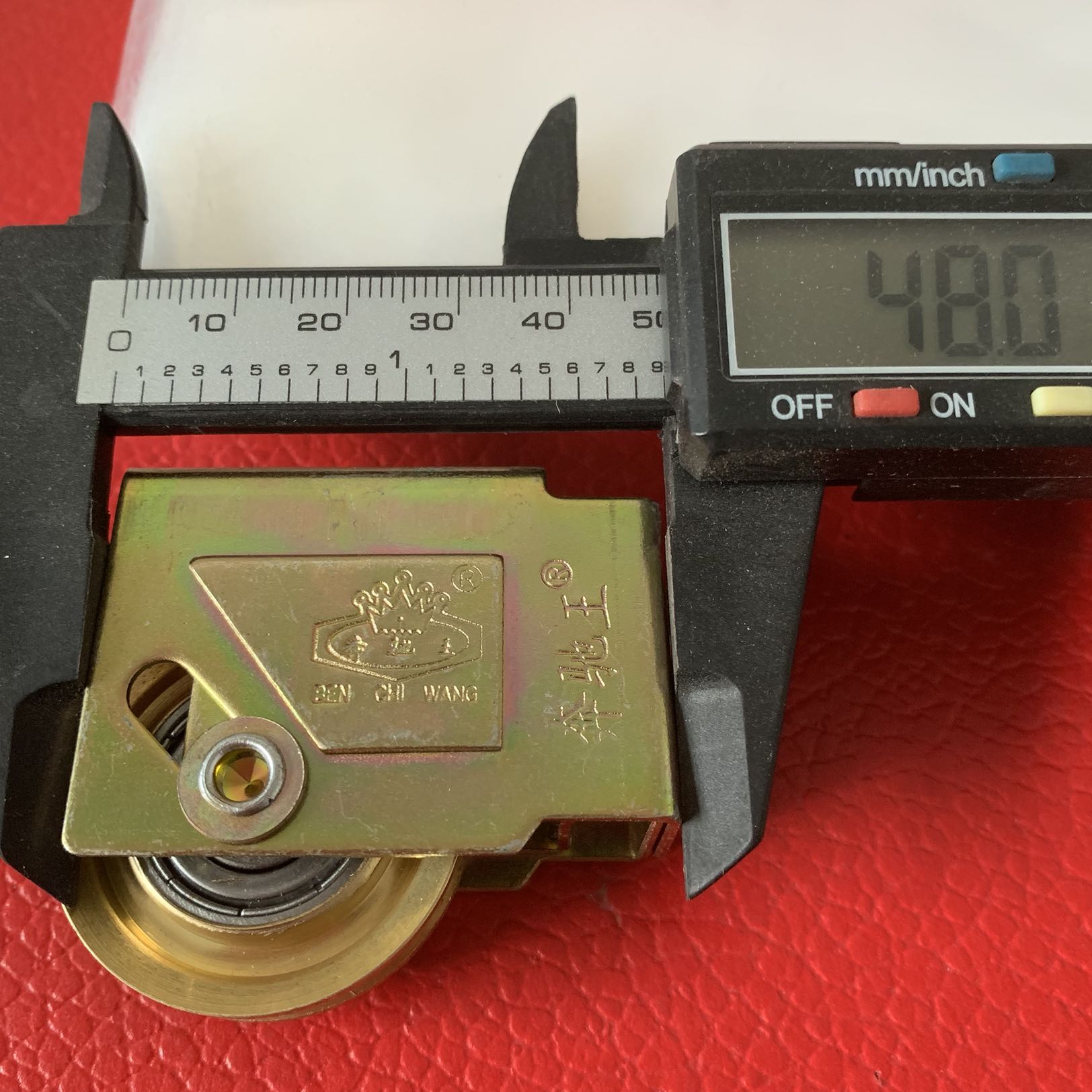 老式73型铝合金门窗滑轮纯铜静B音轮推拉移门窗配件下轨道轴承滚