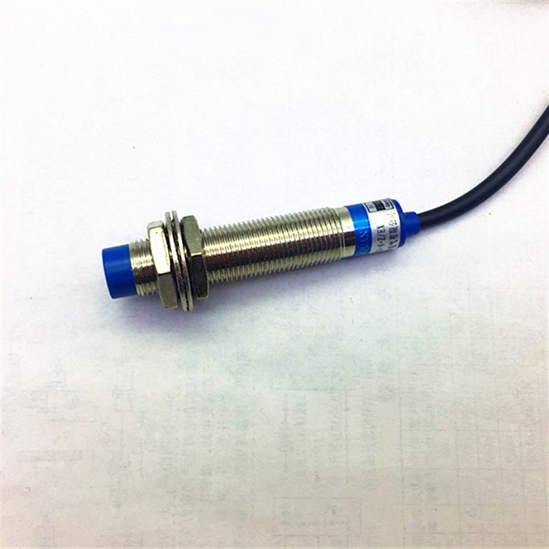 电感式接近开关LM12-3008NA直流三线远距离传感器探头感.应器8MM