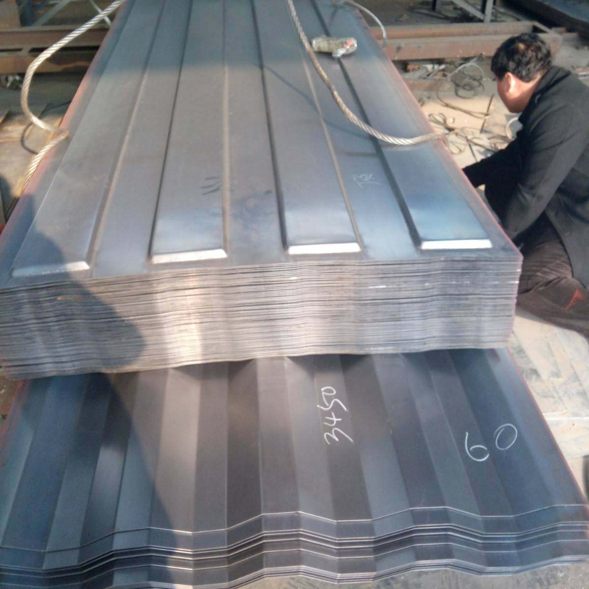 厂家长期供应 集装箱冲压顶板 直销1.5厚1250-2900冷轧材质顶板,基础建材,钢结构活动板房,淘宝优惠券,粉丝福利购,淘宝优惠卷