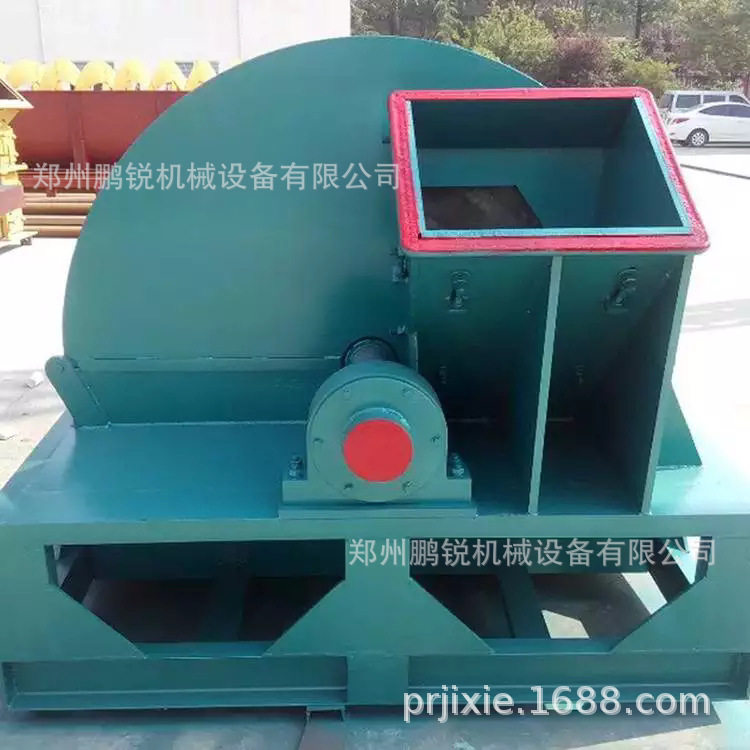 大型树枝切碎机秸秆锯末机多功能边角料木屑机