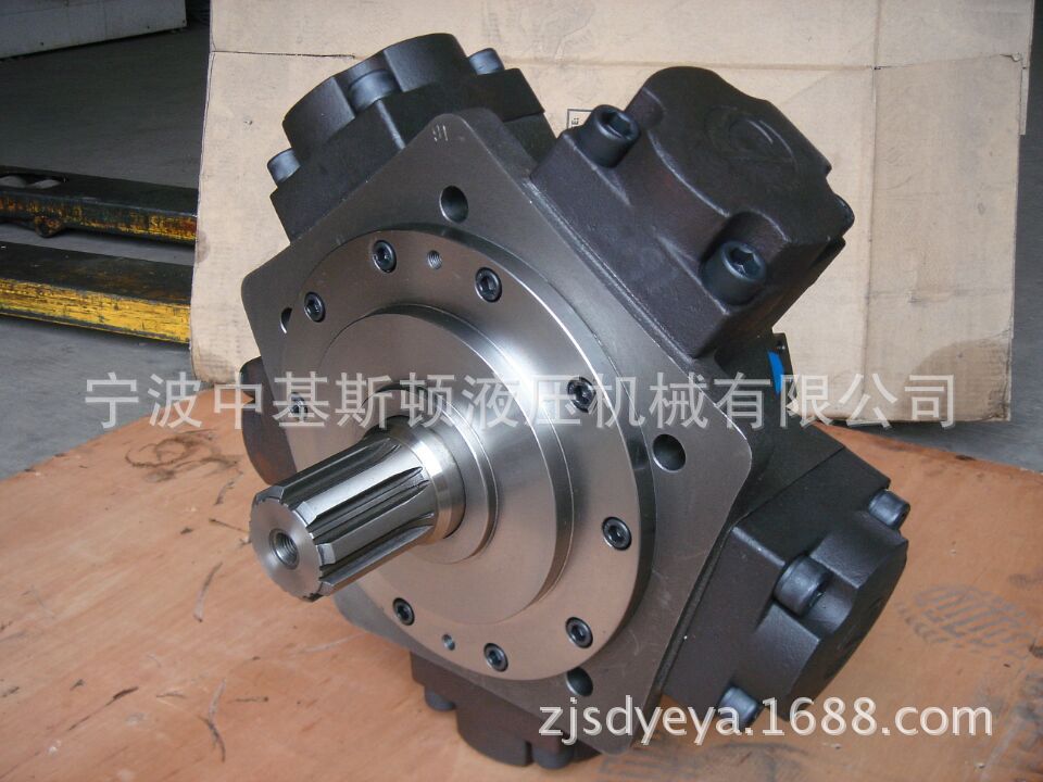 CALZONI注塑机大扭矩液压马达MRE2100H-P1O1N1N1N