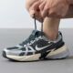 V2K Run Runtekk防滑耐磨复古减震透气轻便跑步鞋 Nike HJ4497 300