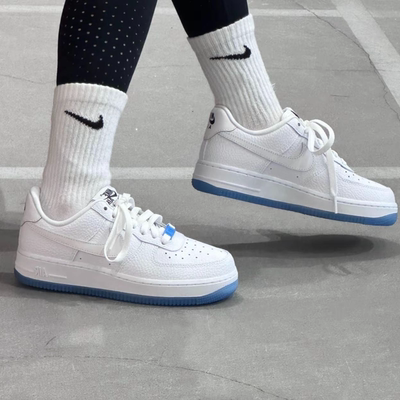 Nike Air Force 1 空军一号 舒适轻便防滑耐磨休闲板鞋DA8301-101