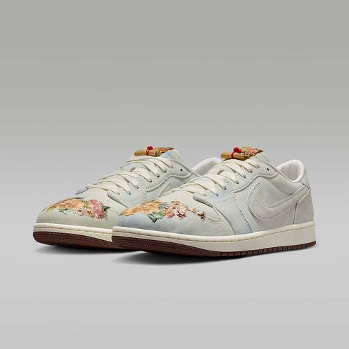 NIKE/耐克Air Jordan 1 AJ1 苏绣耐磨防滑复古篮球鞋 IQ1108-011