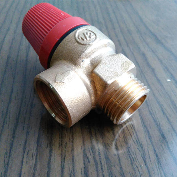 分体壁挂太阳能热水器电加热器温其它配件