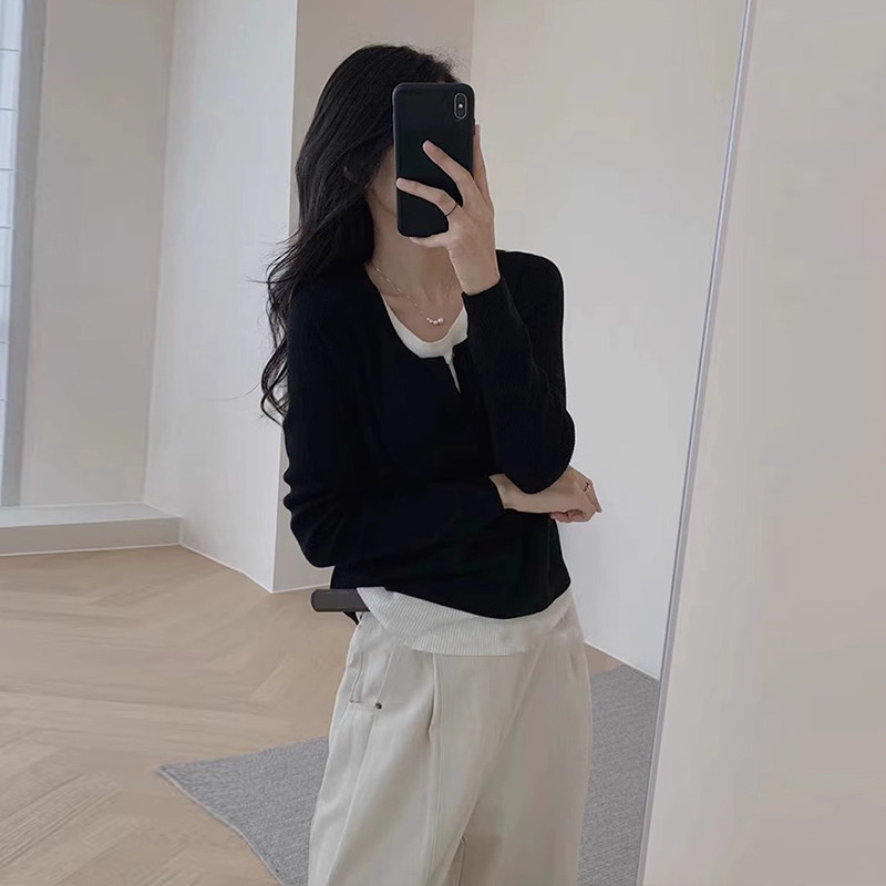 黑色假两件针织衫毛衣女秋冬季打底衫内搭气质显瘦短款上衣设计感