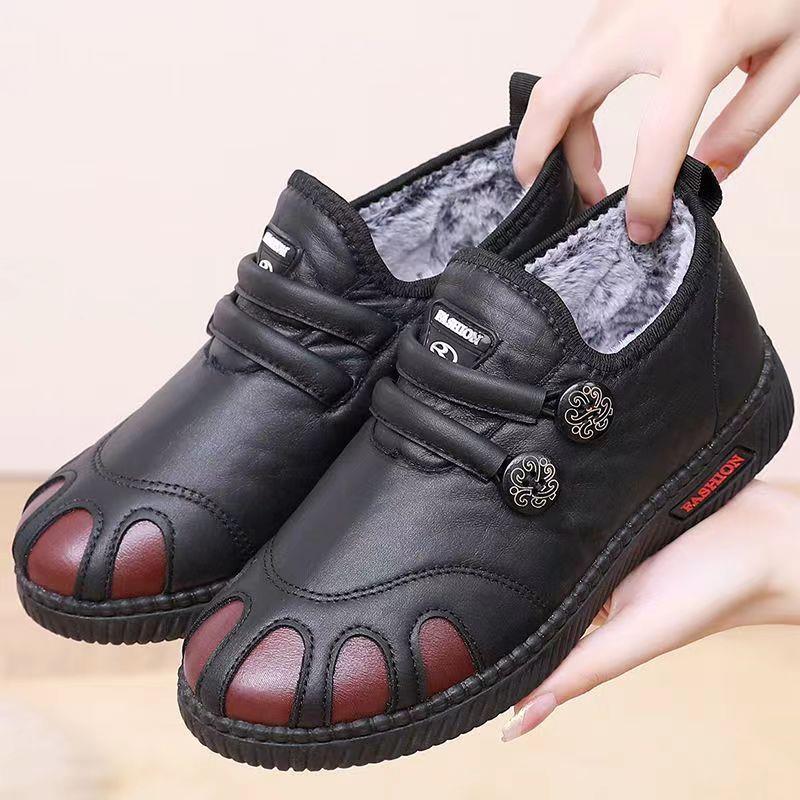 冬季新款中老年妈妈鞋加绒保暖软底女士棉防水移一脚蹬雪地靴
