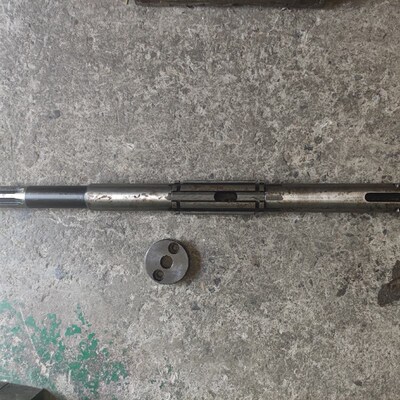 上海江宁机床厂CA6163车床配件皮带轮轴一轴长度675花键6-48*10