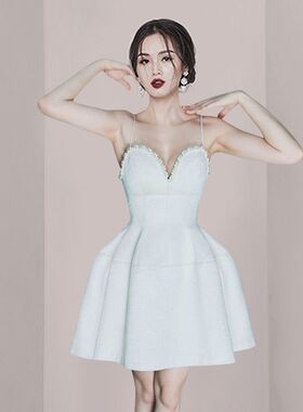 白色珍珠缀饰无领蓬蓬裙2025夏季新品晚宴生日派对名媛吊带晚礼服