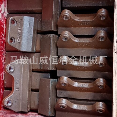 WH8518高耐磨合金锤头等配件