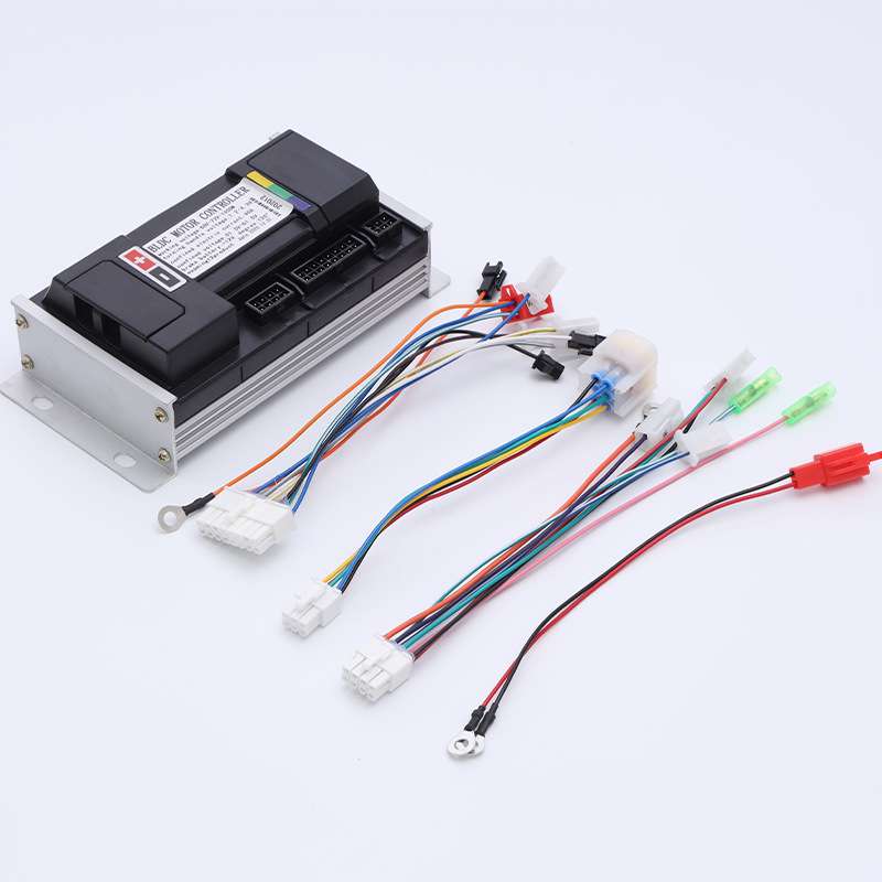 供应无刷直流控制器48V60V72V 50A 1500W正弦电动车电动机控制器