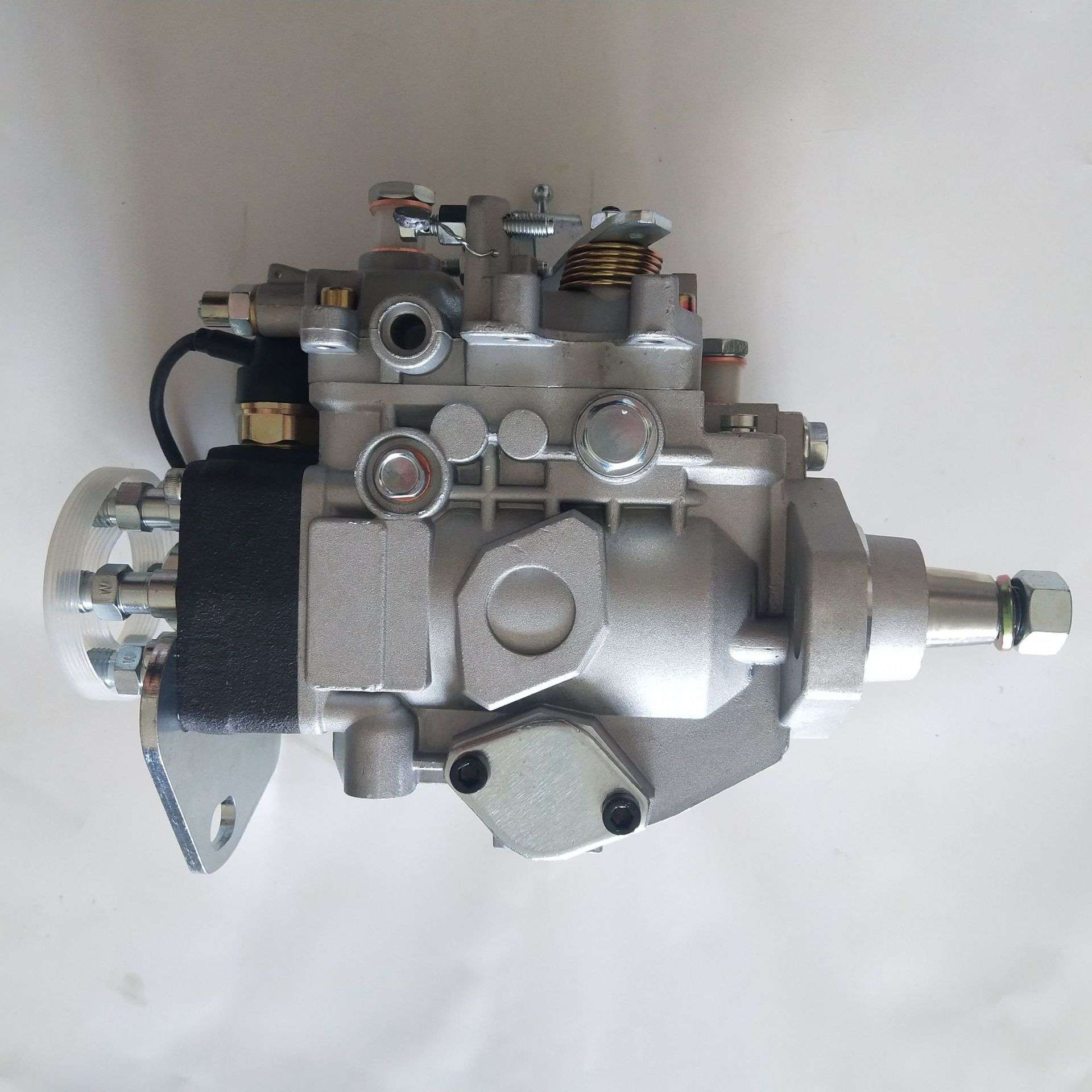 C3975384 0460426408 VE6/12F1400R929-8 油泵总成