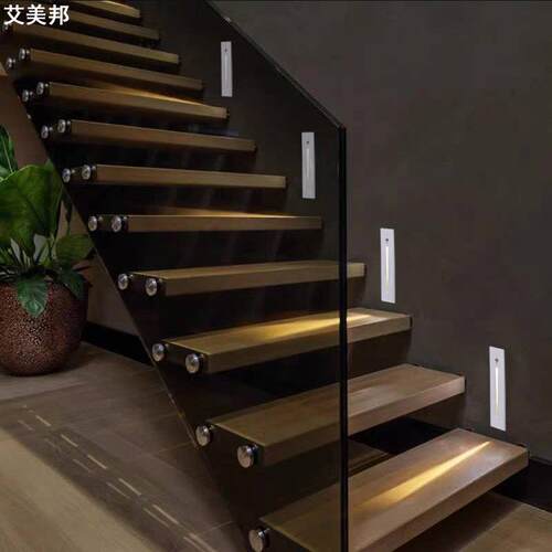LED楼梯感应灯智能人体感应地脚灯嵌入式家用过道墙角踢脚踏步灯