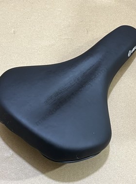 台湾V休闲车厚实座垫山地自行车鞍座城市车黑色座包软车通勤车坐