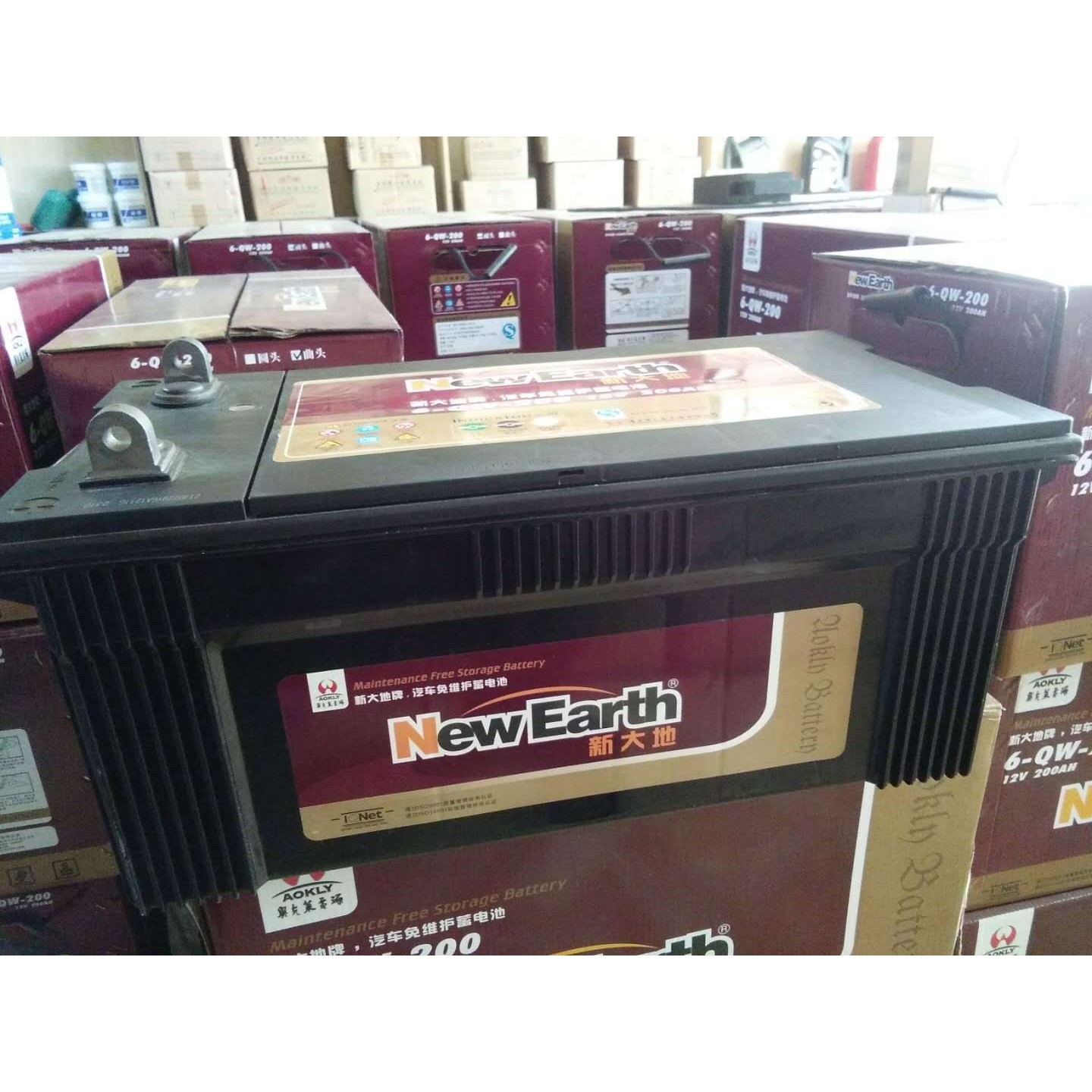新大地蓄电池，新大地6-QW-200蓄电池 新大地免维护蓄电池200A