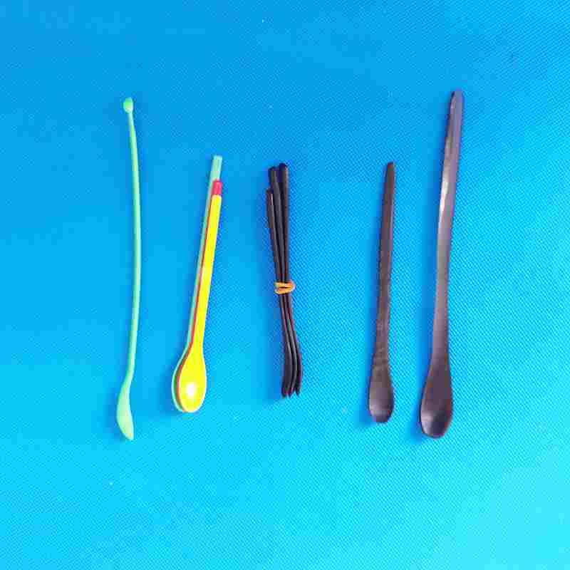 牛角药勺塑料称量药勺大号中号小号实验室小药勺微量药勺小号3*1