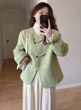 新中式国风绿色盘扣外套女秋冬季新款复古宽松圆领短款双面呢大衣