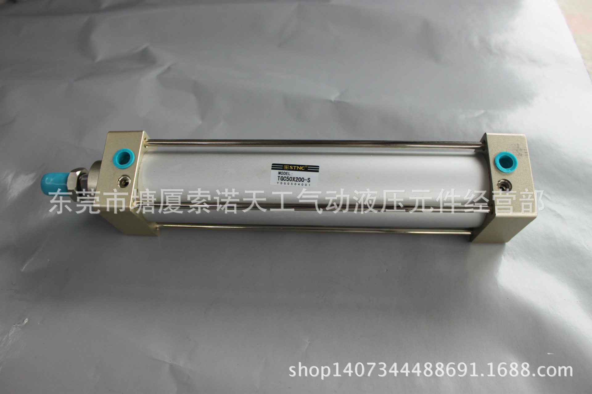 现货供应 STNC TGC标准拉杆TGC40通SC气缸及元1及气机械及行业设