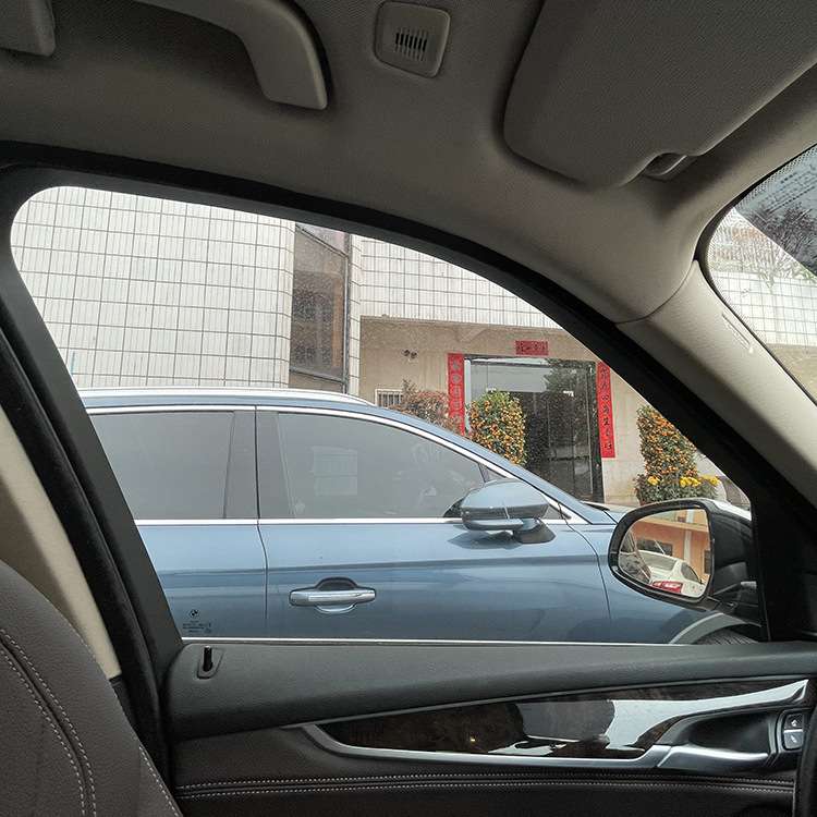 汽车贴膜汽车膜一部车玻璃隔热膜各种质量颜色多工厂直发丰敛由人