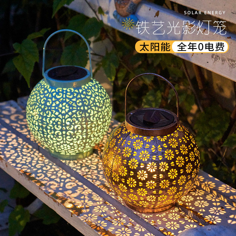 新款太阳能户外镂空挂灯庭院花园景观布置阳台氛围装饰吊灯小夜灯