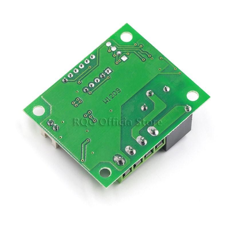 新款XH-W1209数显高精度温度控制器 控温开关微型温控板 散装外壳