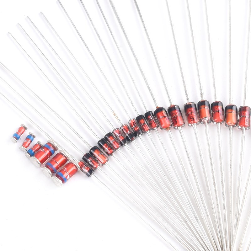 0.5W 1/2W稳压管1W二极管1N4732 1N4732A直插L34贴片ZMM 4V7 4.7V