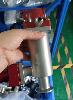 议价MKS角阀100016886，带红色电子装置，适合高精度气体