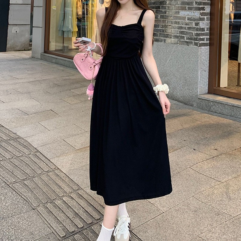 大码夏女装胖mm赫本风气质显瘦黑色连衣裙盐系轻熟高腰显瘦吊带裙